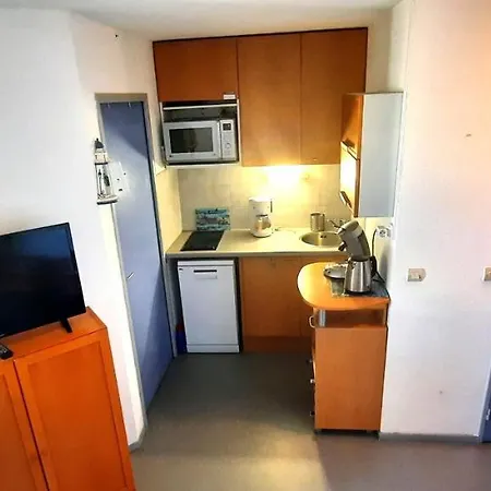 En Roussillon En Bord De Apartment *